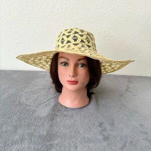 Floppy Light Yellow Women’s Sun Hat, Beach hat